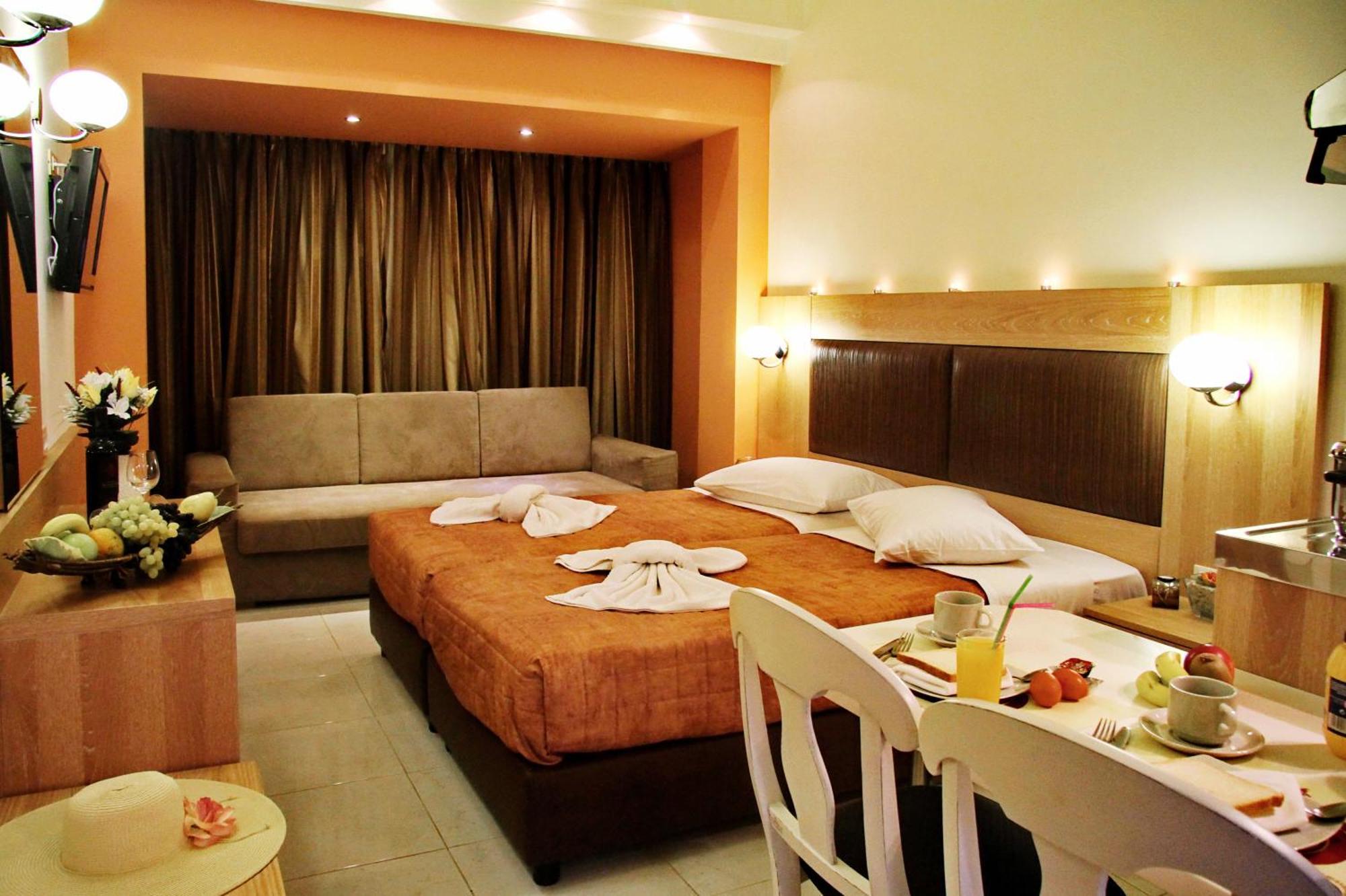 Bella Elena By Estia Aparthotel Malia  Bilik gambar